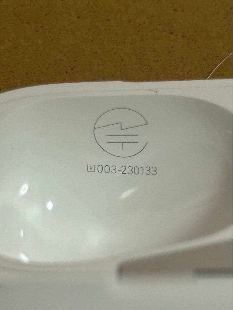 AirPods Pro 2 ケースのみ　外箱