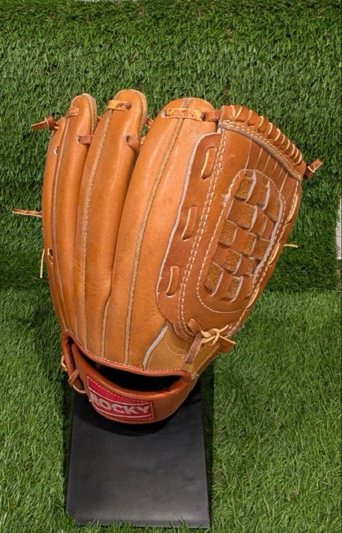 新品未使用　野球グラブ　グローブ　一般軟式大人用内野手用　ROCKY ビンテージ
