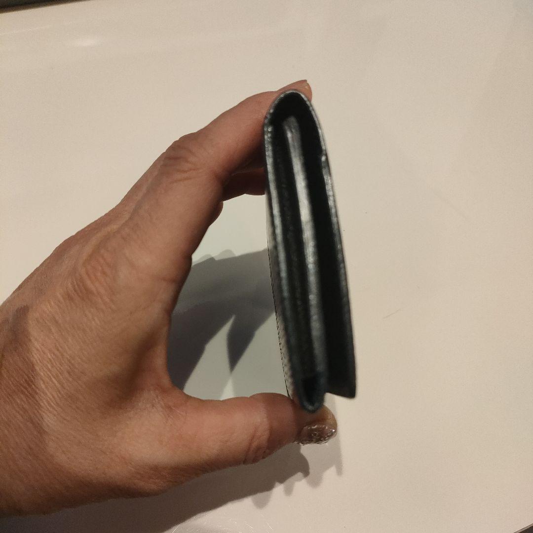 Louis Vuitton 黒 エピ 名刺入れ