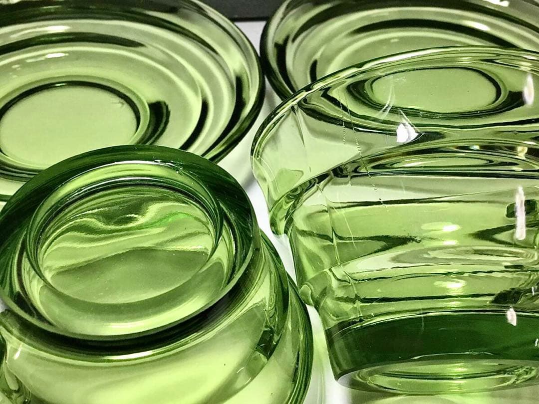 アールデコ◆ガラスカップ&ソーサー6客◆緑 グリーン 昭和レトロ プレスガラス