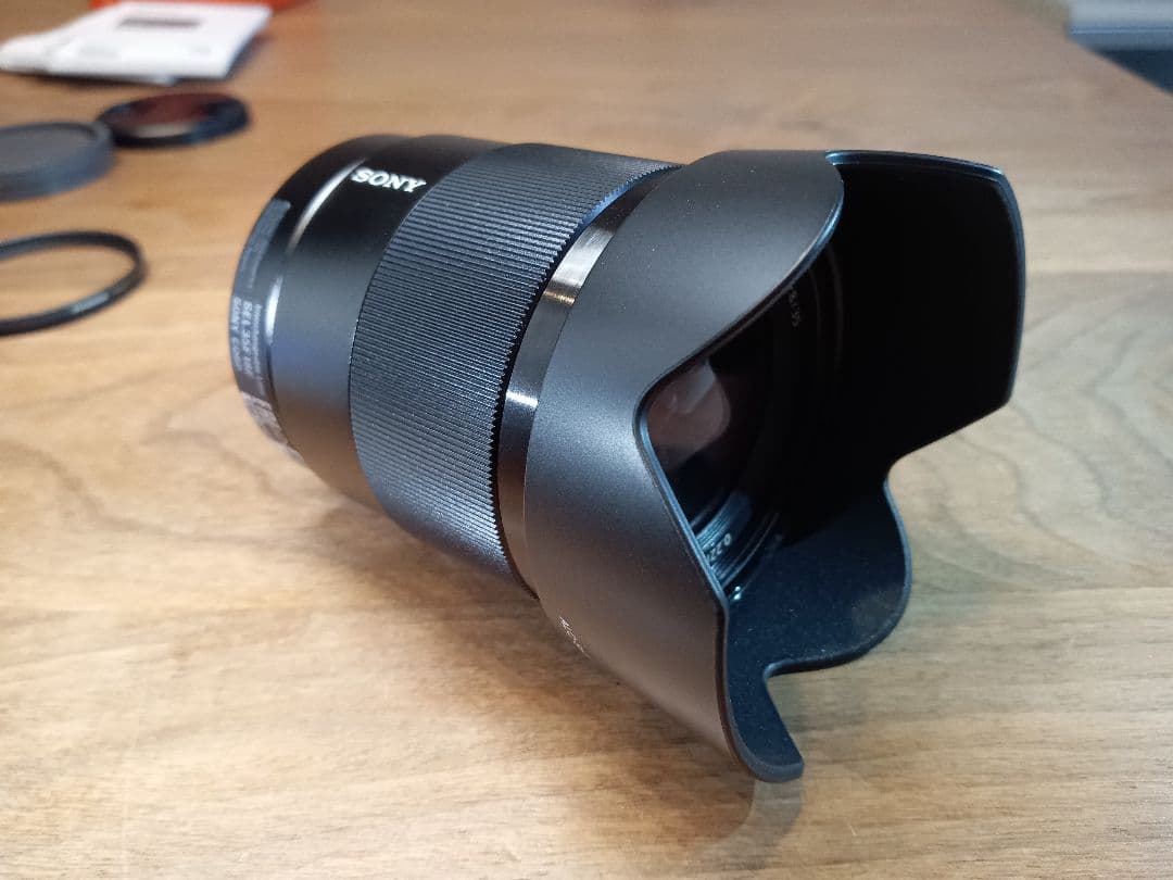 【レンズガード付】未使用級 SONY FE 35mm F1.8【取説+保証付】