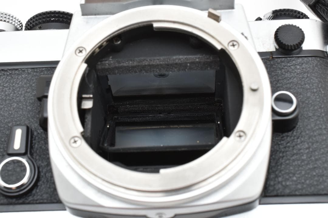 ★各部モルト張り替え済・美品★ ニコン Nikon FM ボディ #20200