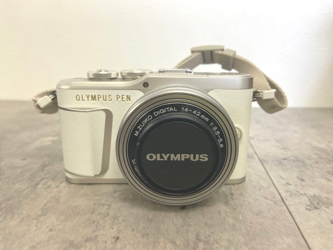 ＋OLYMPUS PEN E-PL9 デジカメ