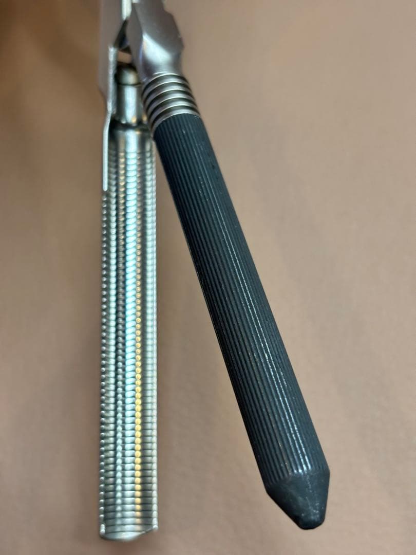 未使用品　HAKKO HI-MIC 10ミリ丸アイロン　/レンツアイロン