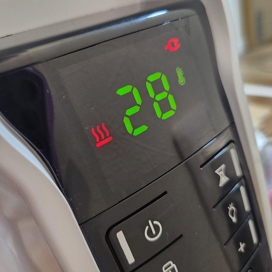 極美品　デロンギ　オイルヒーター　NJ0505E