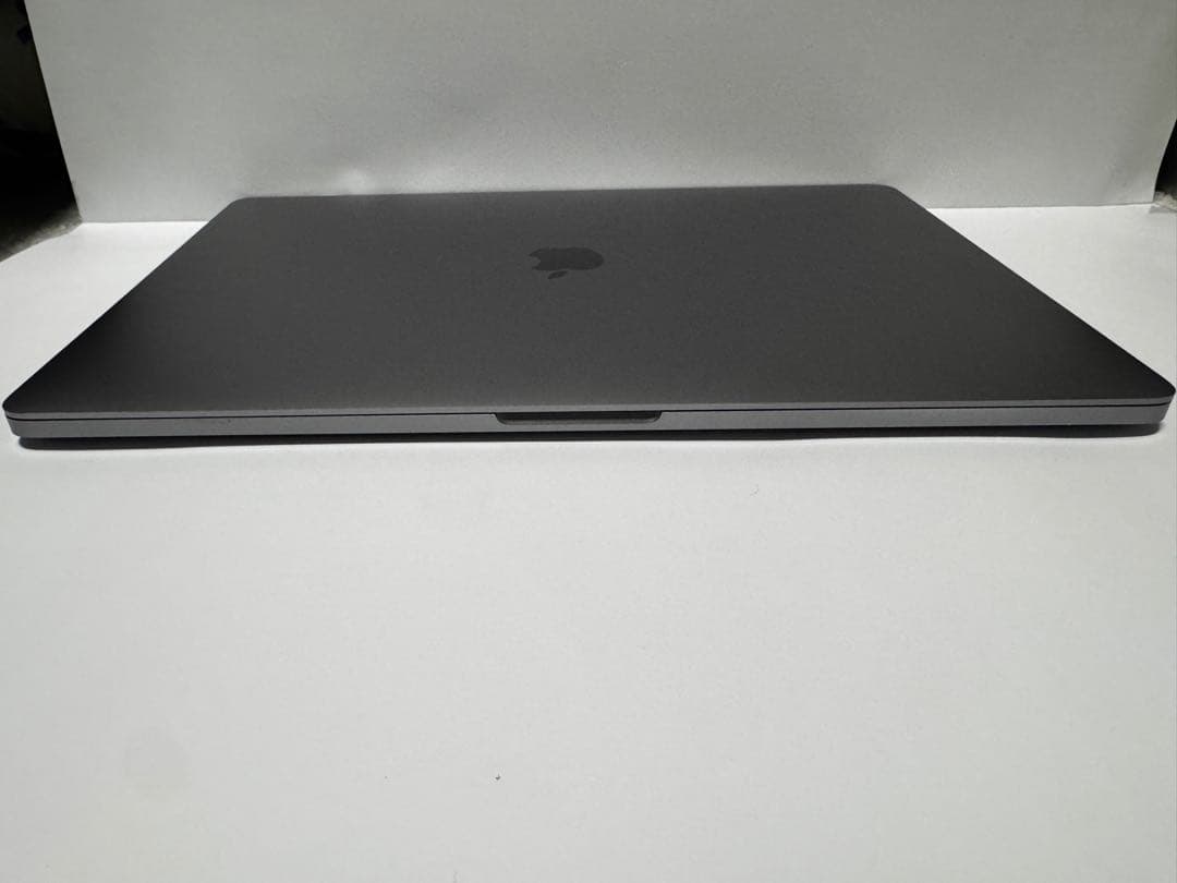 MacBook本体 MacBook Pro 16-inch 2019 i7/16GB/512GB