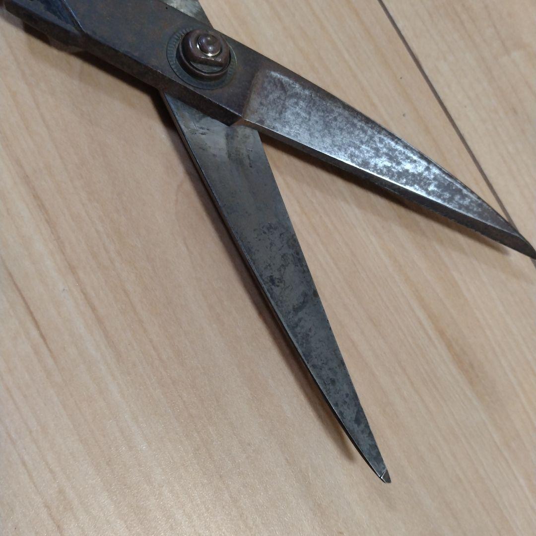 鋏　玉鋼