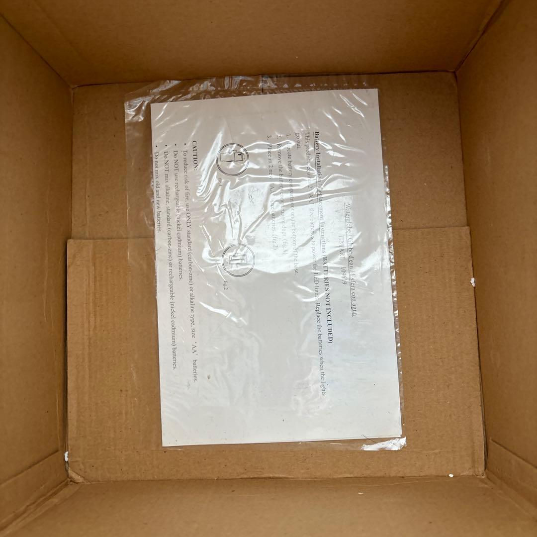 クリスマス スノードーム オルゴール付き　KIRKLAND