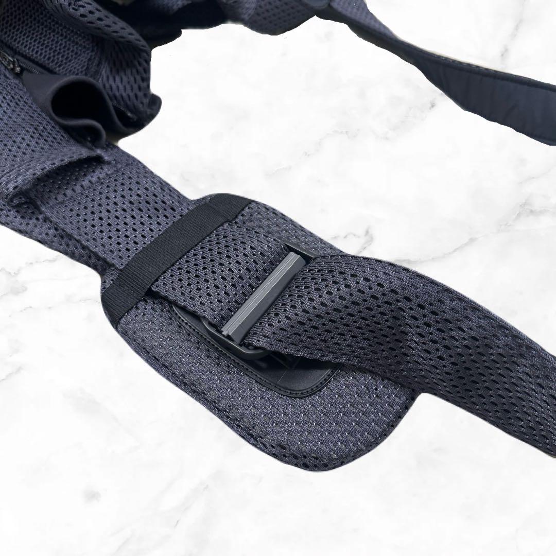 極美品 ベビービョルン ハーモニー 抱っこ紐 ネイビー 腰パット 最上モデル