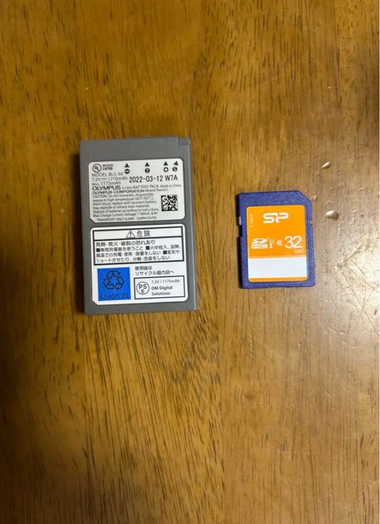 OLYMPUS PEN E-PL10 オリンパス　ミラーレス 一眼レフ　カメラ