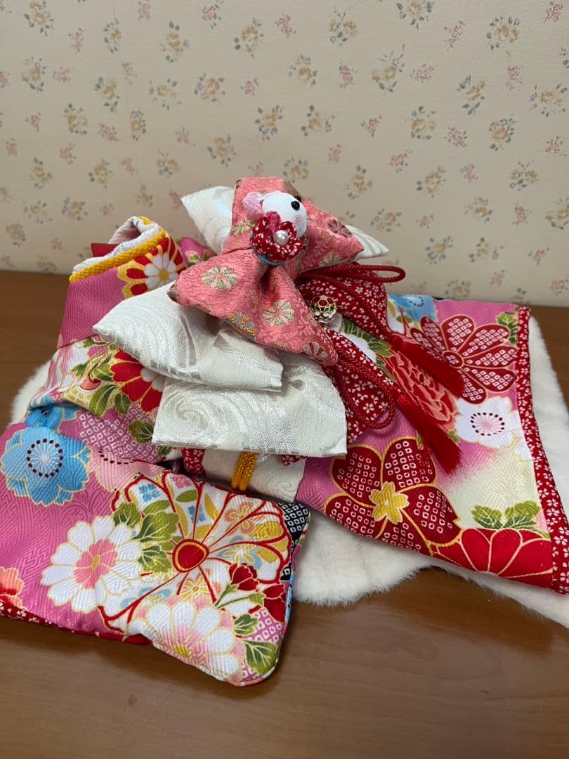 帯飾りを足してお作りし直しました。☆*花柄ピンク着物☆*　犬服　犬服用お着物