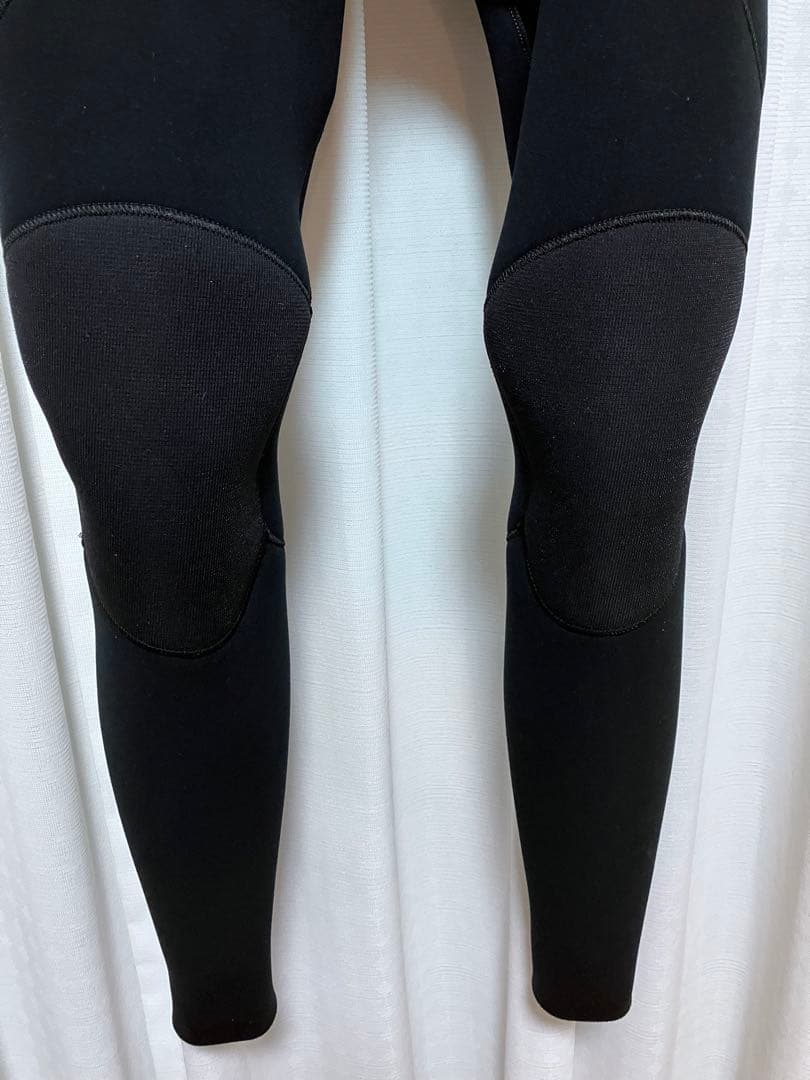 RASH WETSUITS ラッシュウエットスーツ