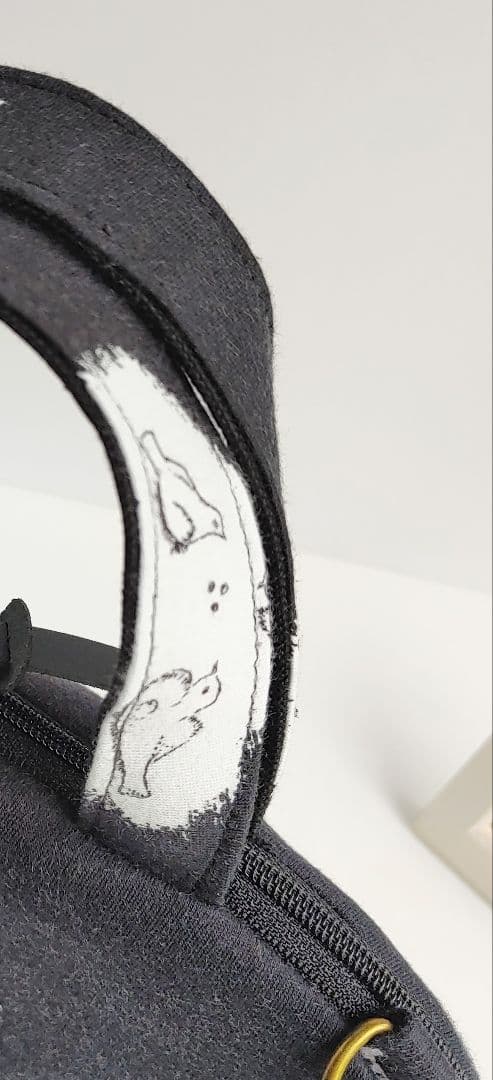 ミナペルホネン　レア　trois　ミニサイズまるいファスナーバッグ