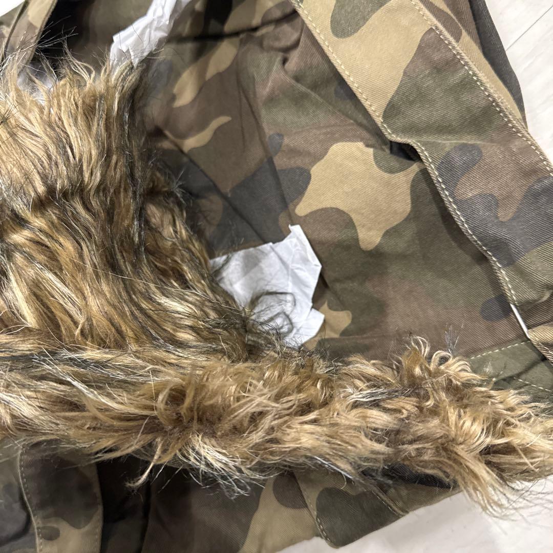 新品 Jaded London 迷彩柄ファー付きショルダーバッグ