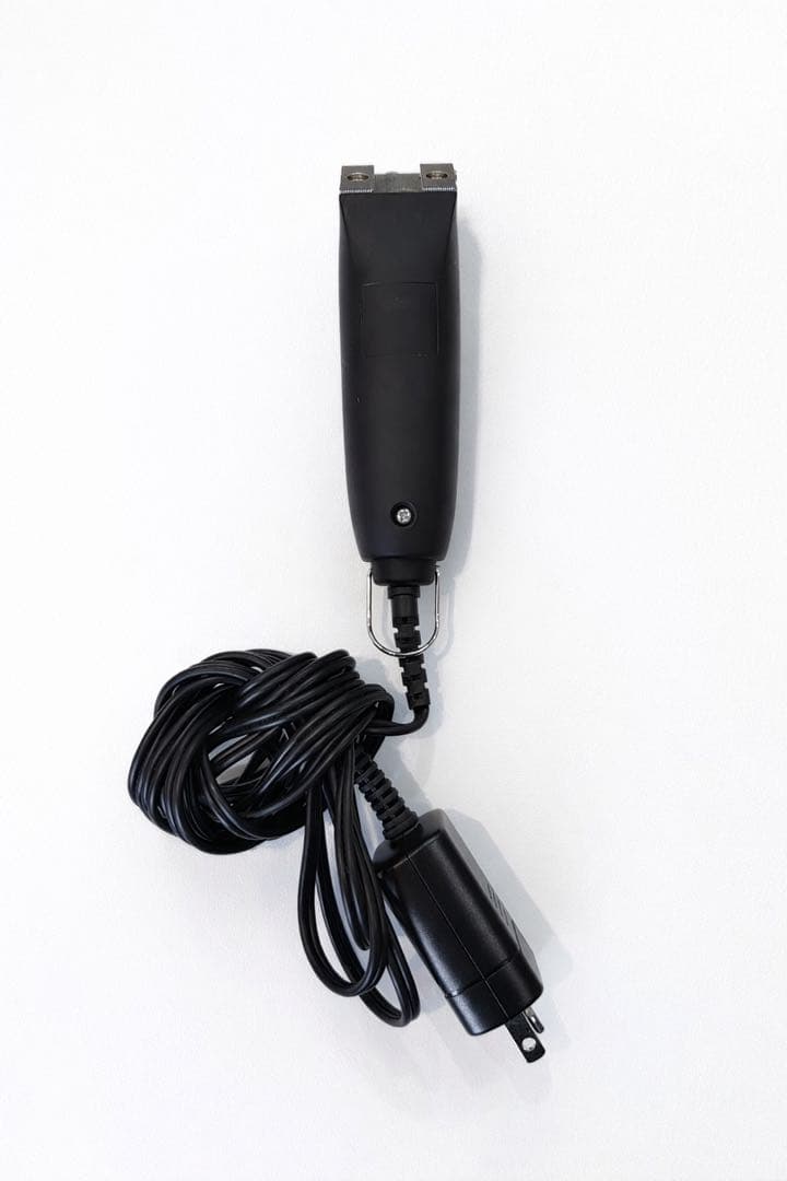 極美品　スライブ　ペットバリカン (本体のみ=刃なし) ブラック