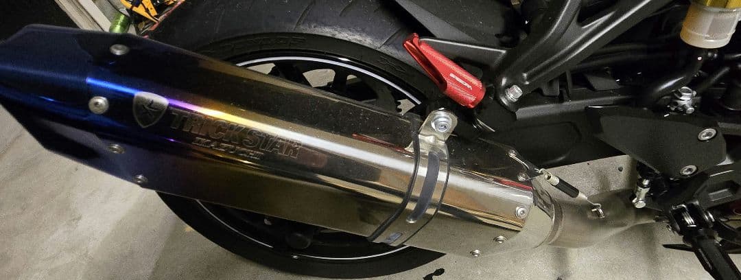 ず*ぺ様 zx25rトリックスター政府認証イカヅチ焼きチタンフルエキマフラー中古