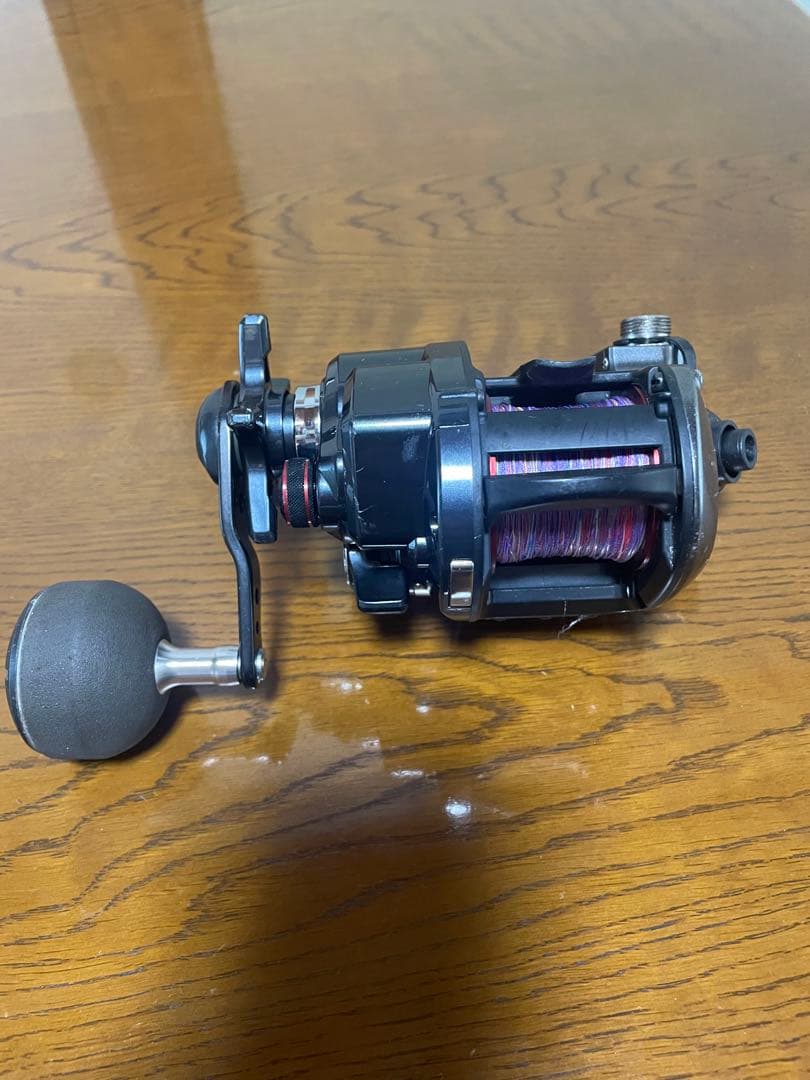 使用感も全く問題ないので、電動リールの初心者、予備には良いと思います。