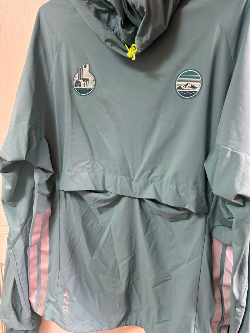 adizero 駅伝　ウィンドブレーカー