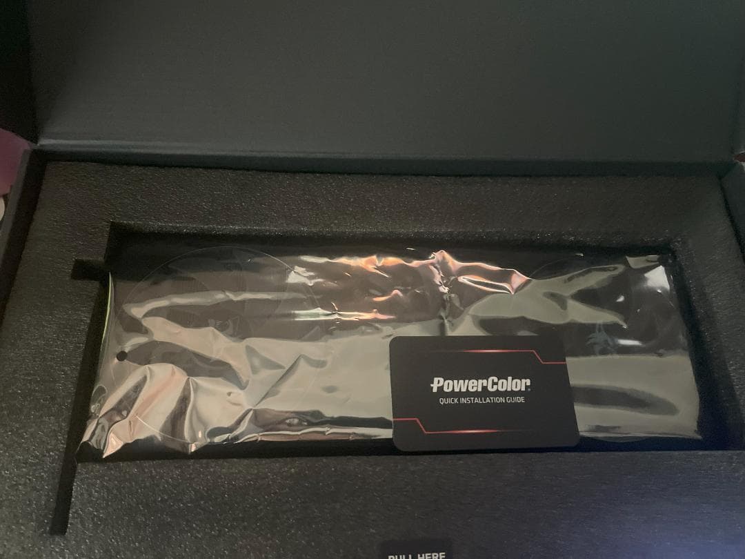 グラフィックボード・グラボ・ビデオカード PowerColor Hellhound Radeon RX 6700 XT