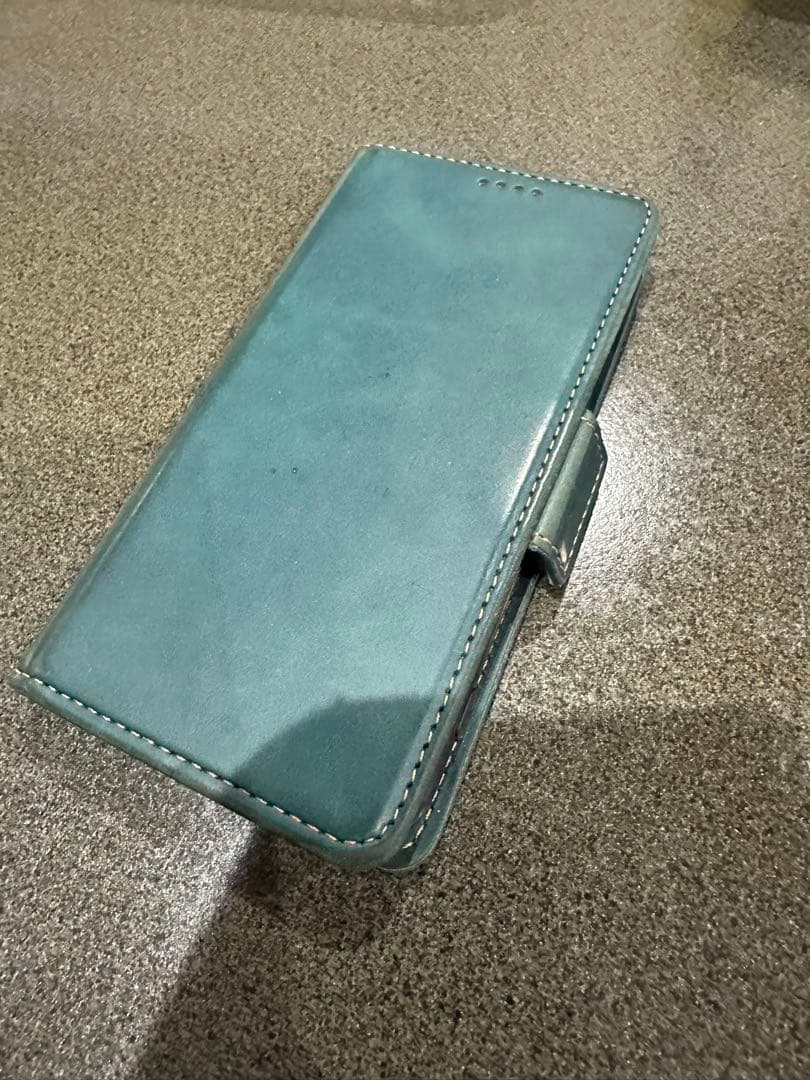 iPhone 8⭐️白⭐️緑ケース付き