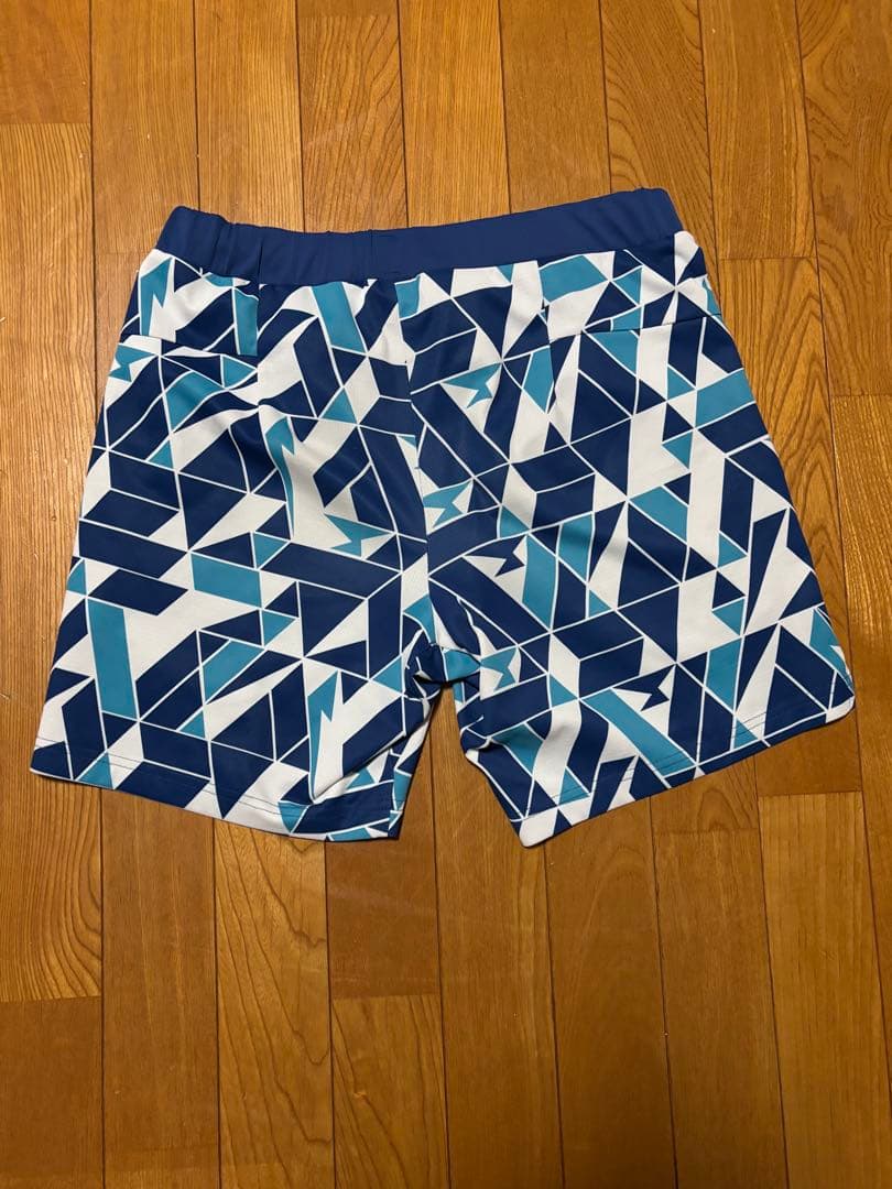 YONEX 幾何学模様 パンツ