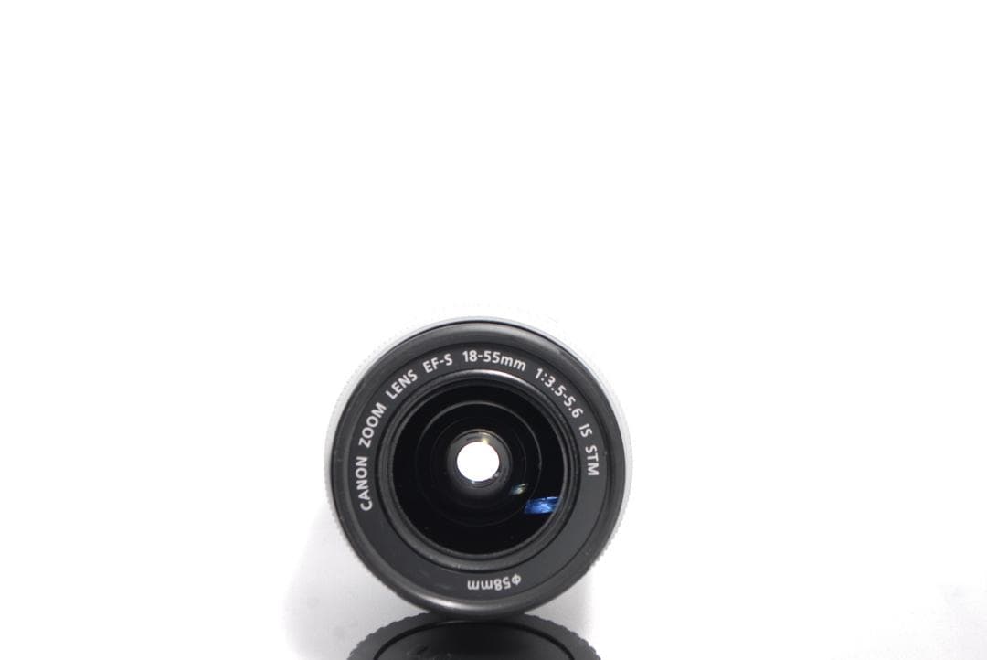 ✨Canon kiss X7✨希少カラーホワイト✨初心者モデル✨一眼レフ