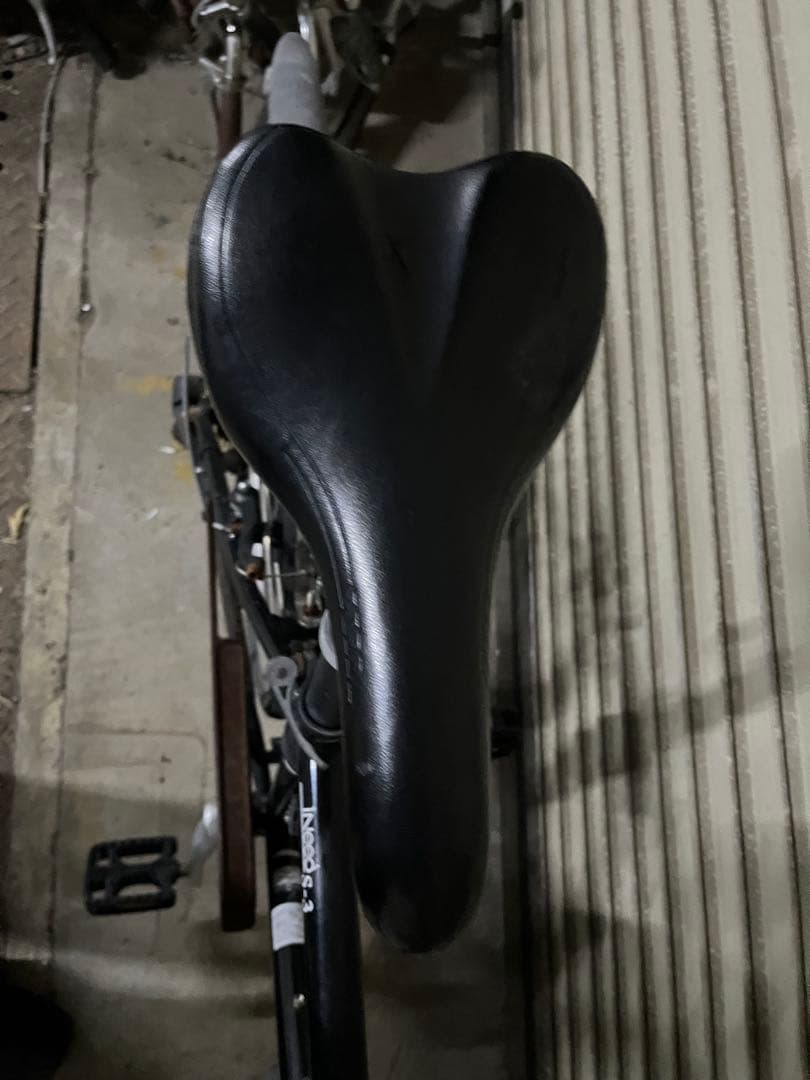 未整備　momentum INEED S-3 26インチ　7段変速