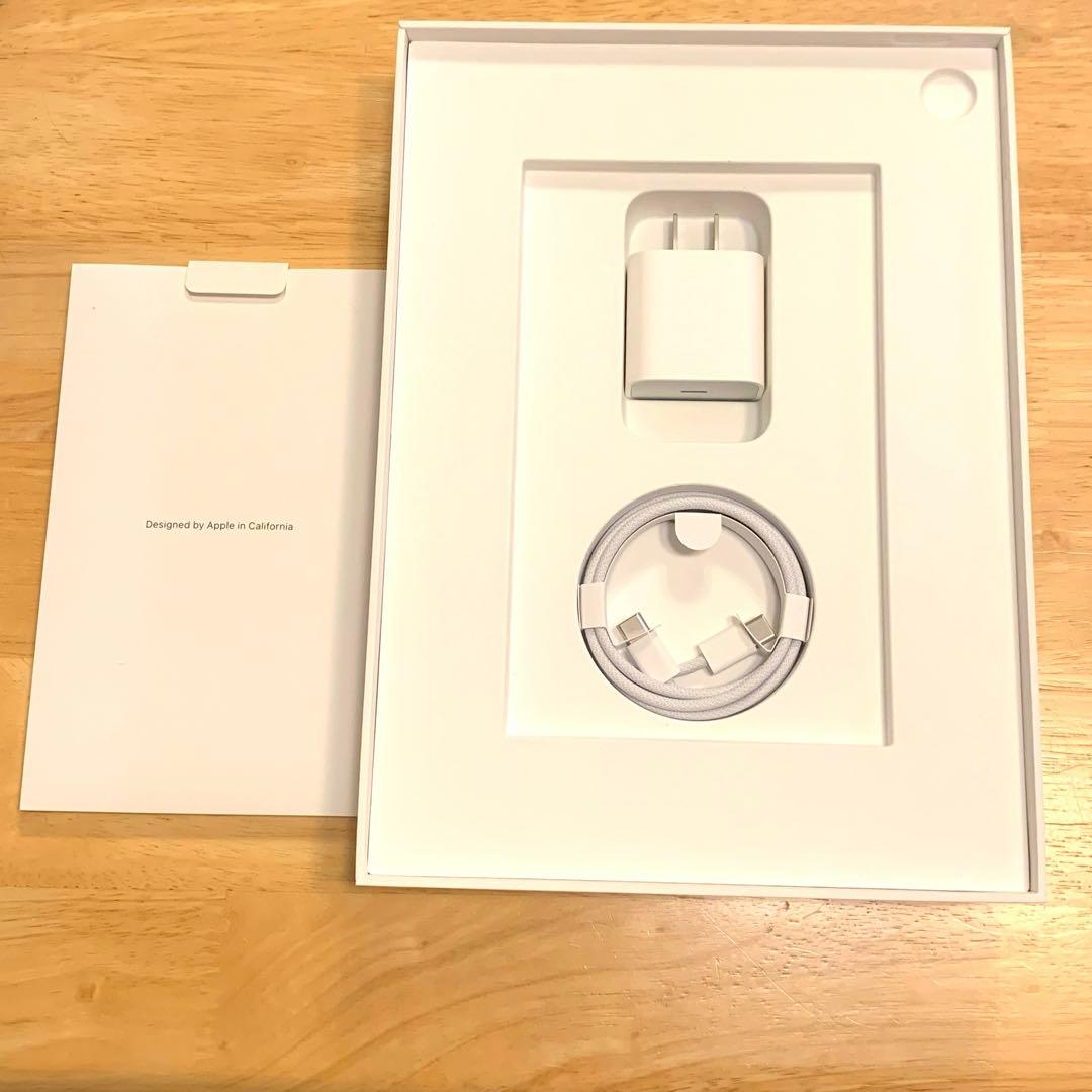 【美品】 iPad 第10世代（2022年モデル） 64GB Wi-Fiモデル