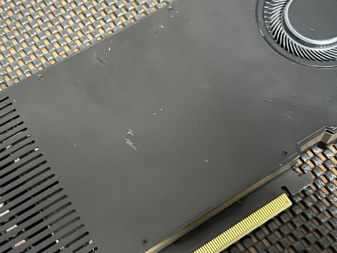 グラフィックボード・グラボ・ビデオカード RTX A4000