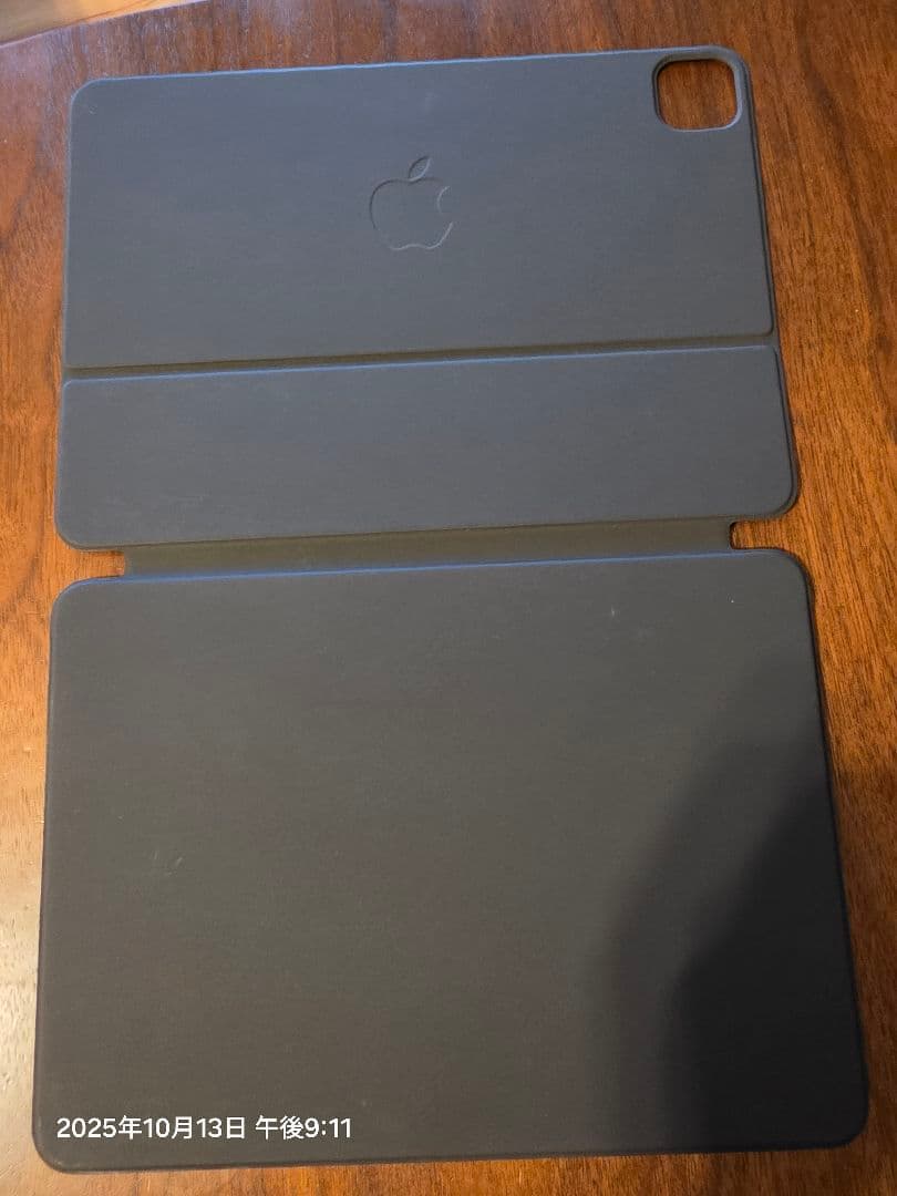 iPad air 第5世代256GB keyboard folio付