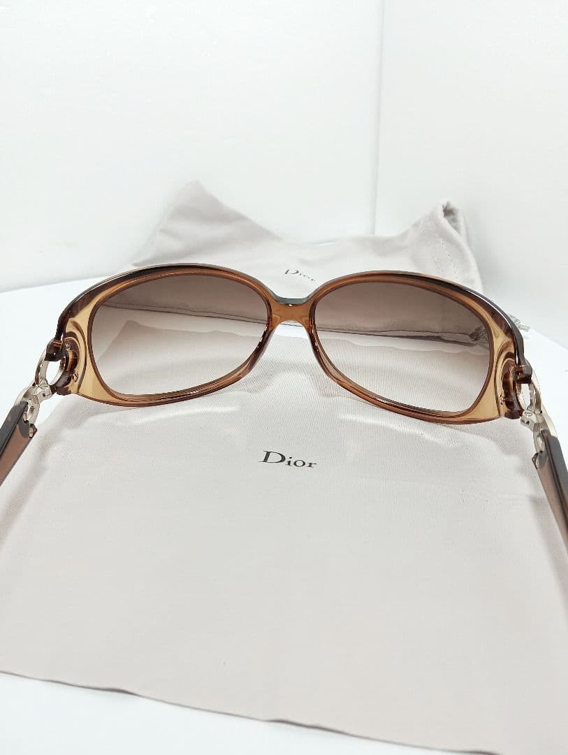 Dior　ディオール　Lady サングラス　M3K02 クリスチャンディオール