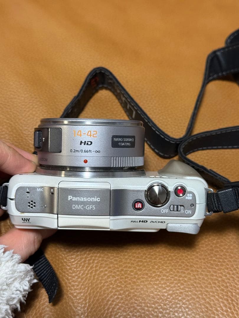 lumix dmc gf5 ミラーレス一眼カメラ