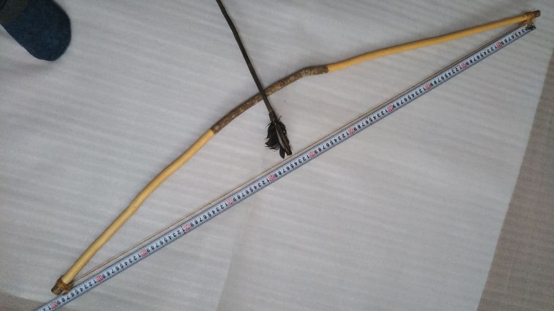 (値下げ)アイヌ民具弓矢セット　クとへペライ