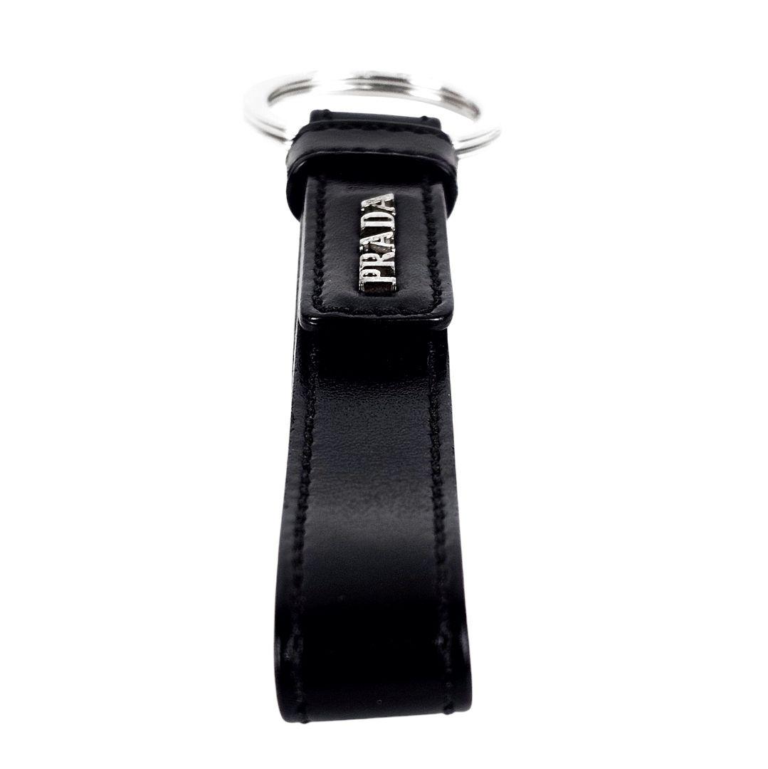 美品 プラダ PRADA キーリング バッグチャーム キーホルダー ブラック