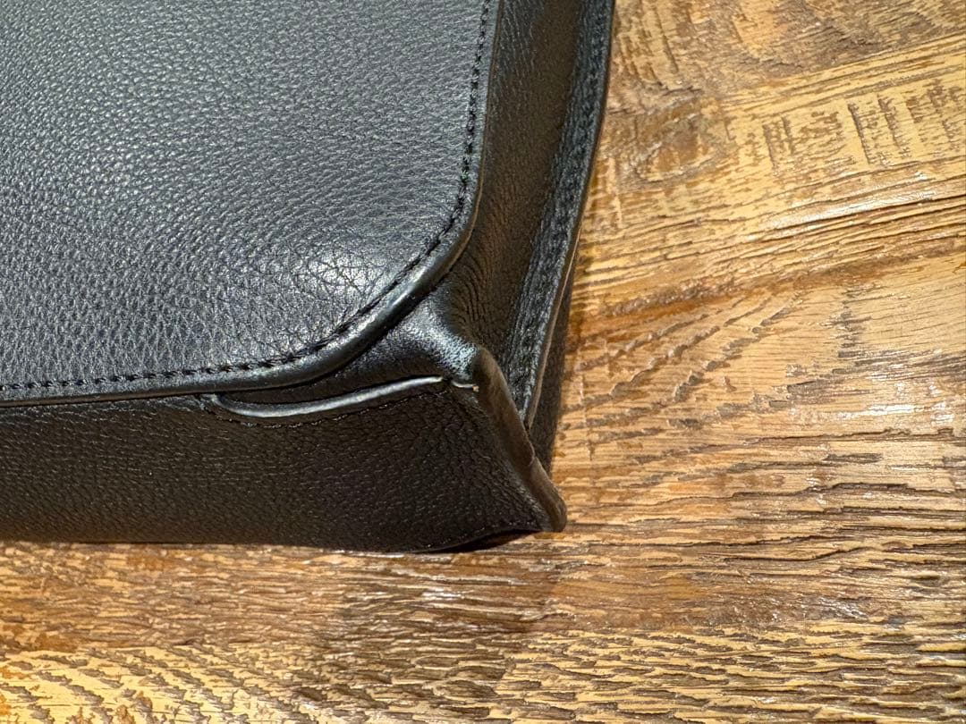 美品　ロエベLOEWEゴヤシンブリーフケース黒 レザー ビジネスバッグ