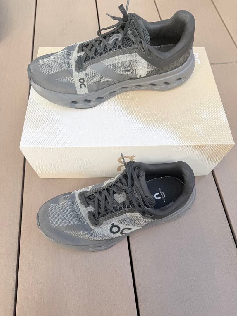 Cloud クラウドサーファーnext 26.5cm Black/Eclipse