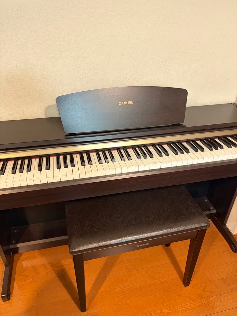 Yamaha 電子ピアノ 黒 椅子付き　YDP-123 ⭐︎値下げ可能⭐︎