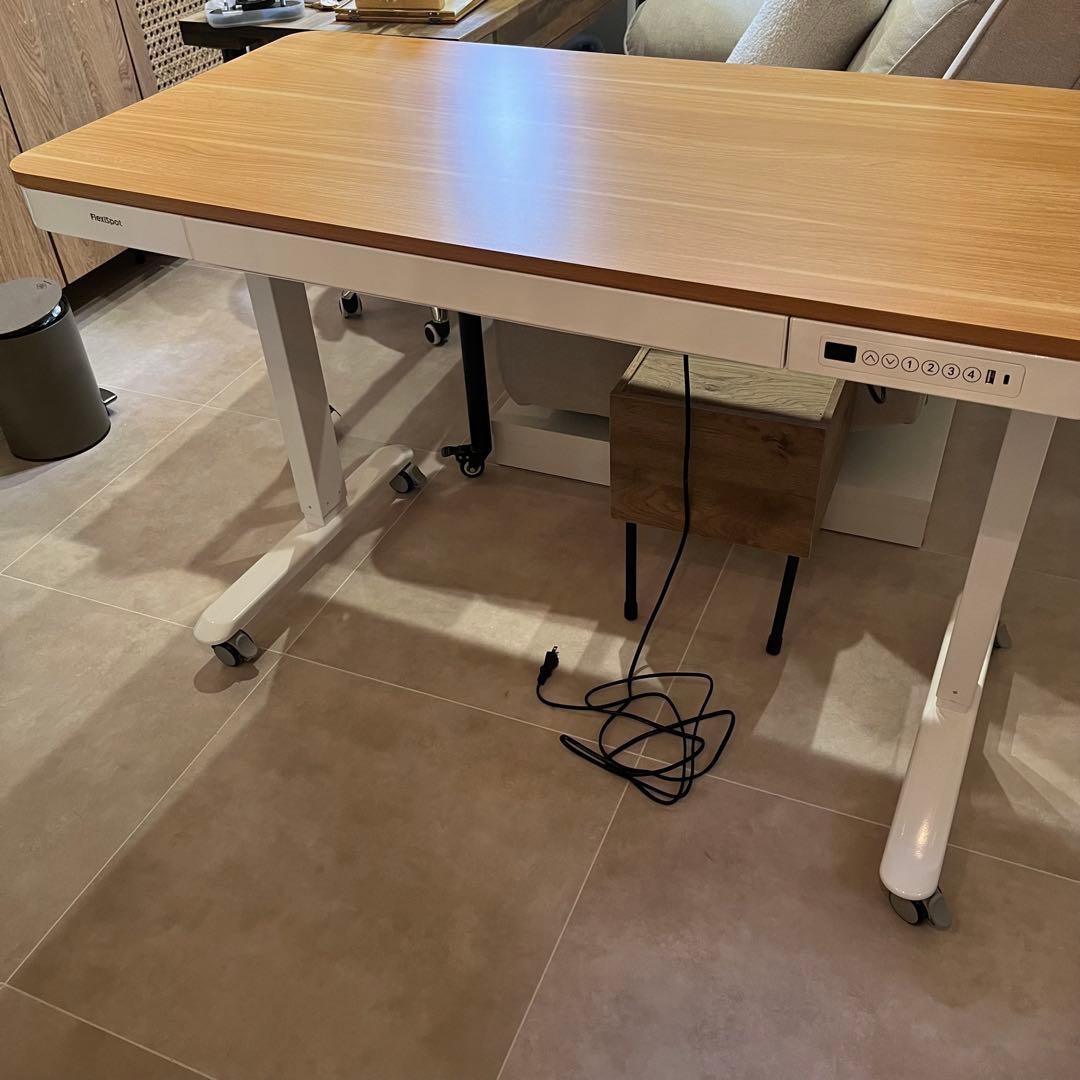 FlexiSpot EW8 昇降式デスク　キャスター付き