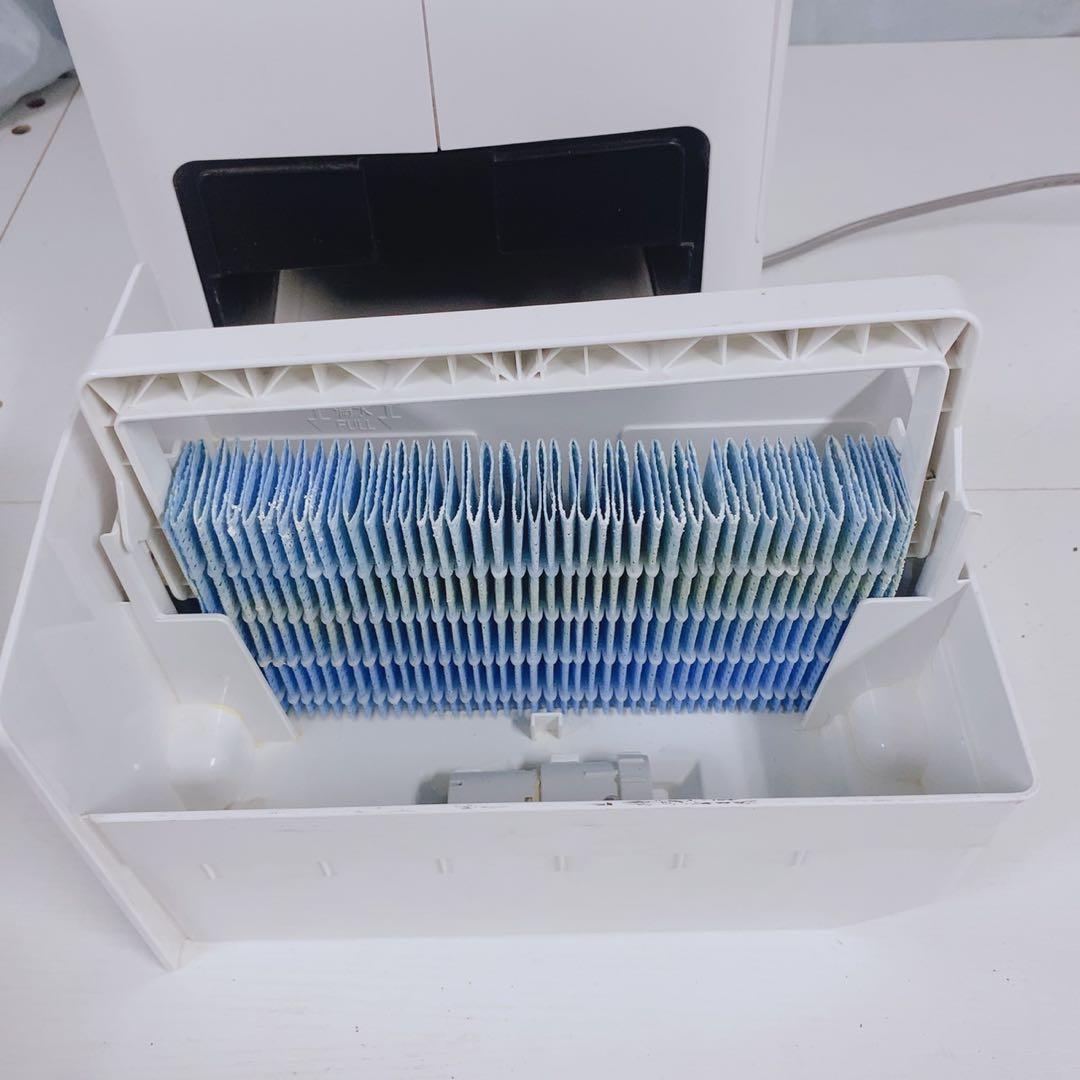 シャープ 加湿空気清浄機 KI-LS40-W プラズマクラスター 25000