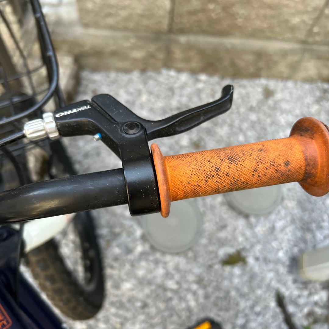 ヨツバサイクル　18インチ　ネイビー