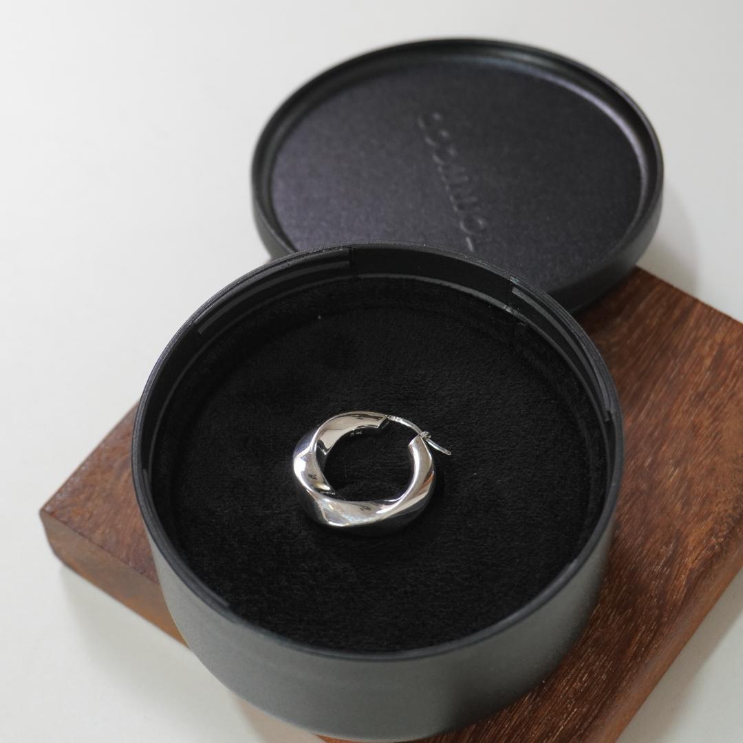 ◆TOMWOOD◆トムウッド　　 INFINITY　片耳ピアス