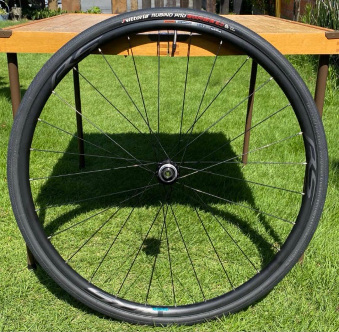 シマノ　ロードバイク　ホイール　タイヤ付　700 28C