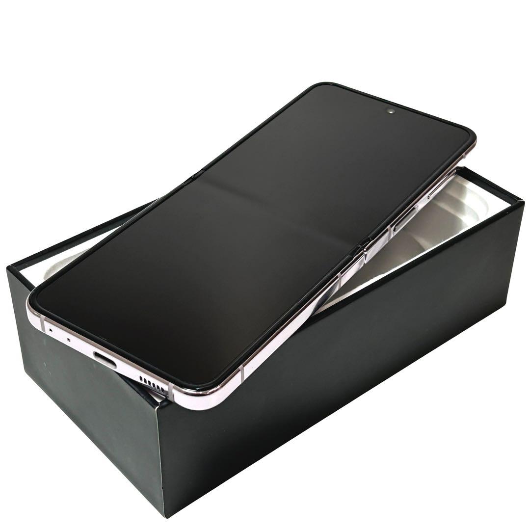【美品】Galaxy Z Flip5 256GB｜SIMフリー ｜SCG23