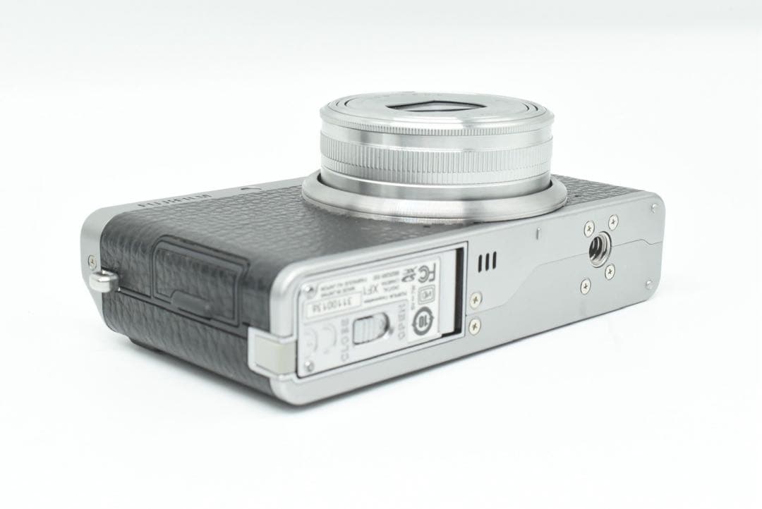 ▪️美品▪️フジフィルム FUJIFILM xf1