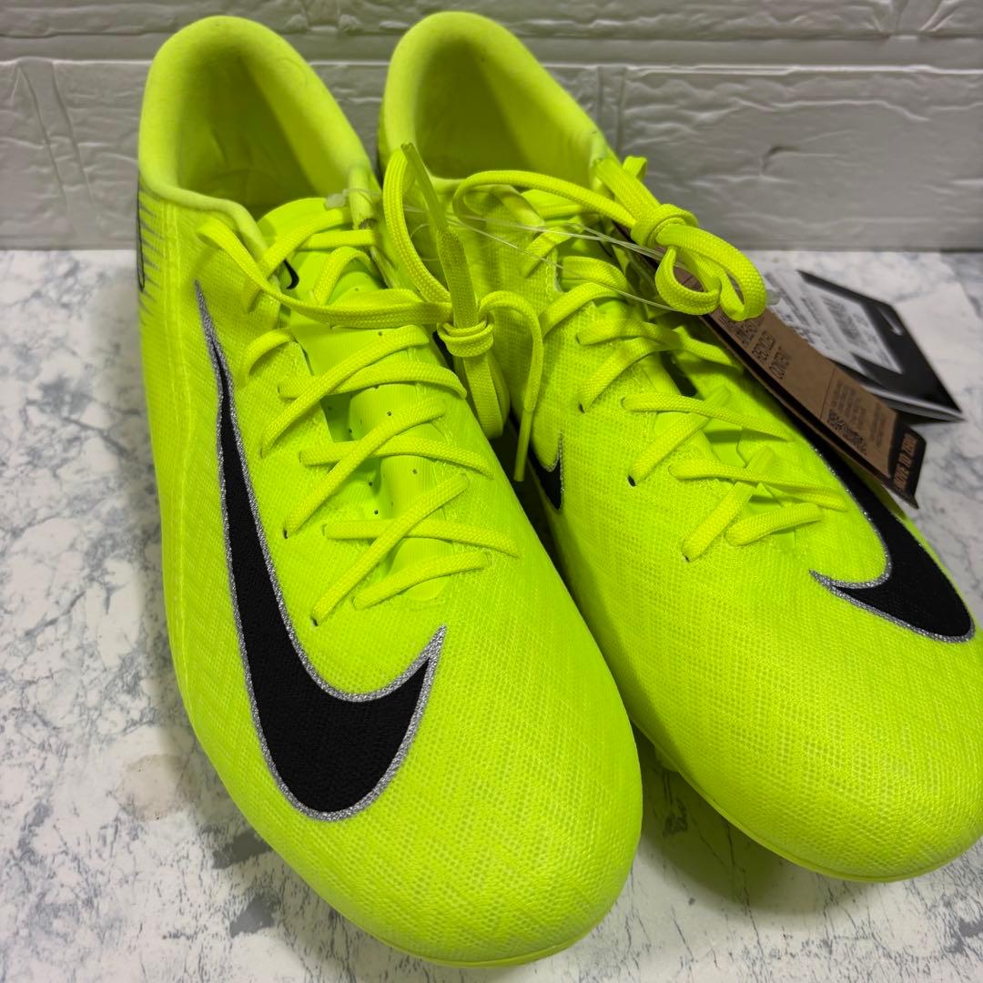 新品　ナイキ　ズームヴェイパー16 アカデミー　サッカーシューズ