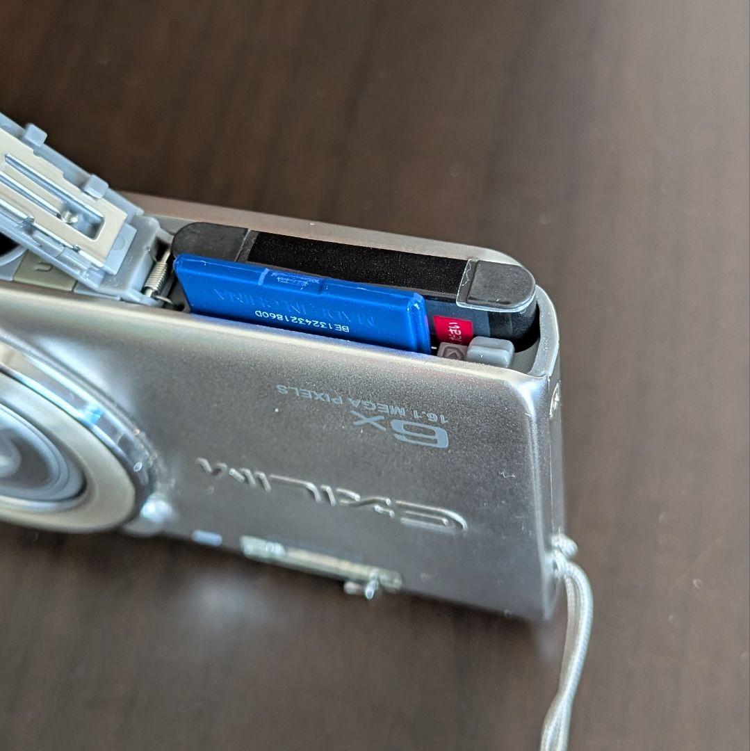 CASIO EXILIM EX-Z690 コンパクト デジタルカメラ デジカメ