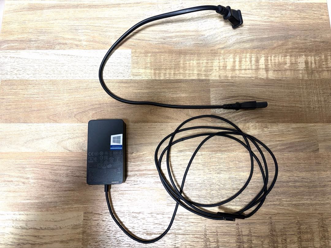 【バッテリー96%】Surface Pro 5 i5/256GB フルセット