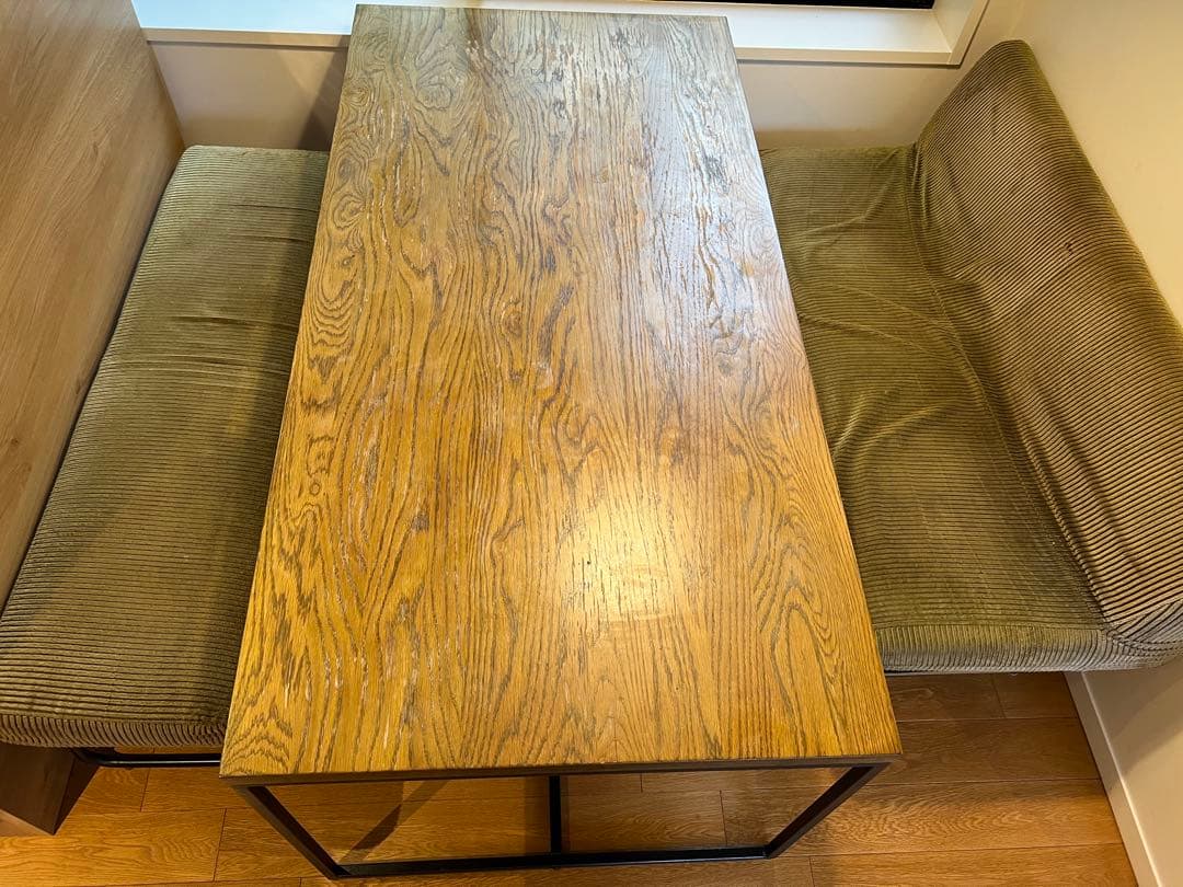 ダイニングソファ　WIRY