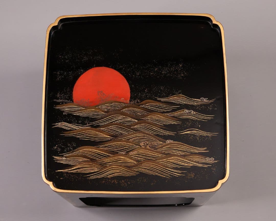 【MA806】時代 加賀蒔絵 日の出鶴 竹 金蒔絵 大盃・盃台 木製漆器 杯