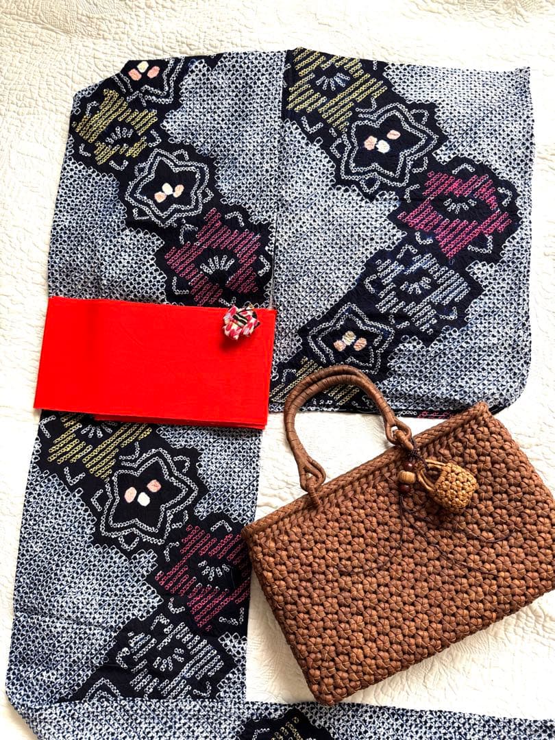 粋な大人の浴衣◆有松絞り 精巧な桔梗紋繋ぎ